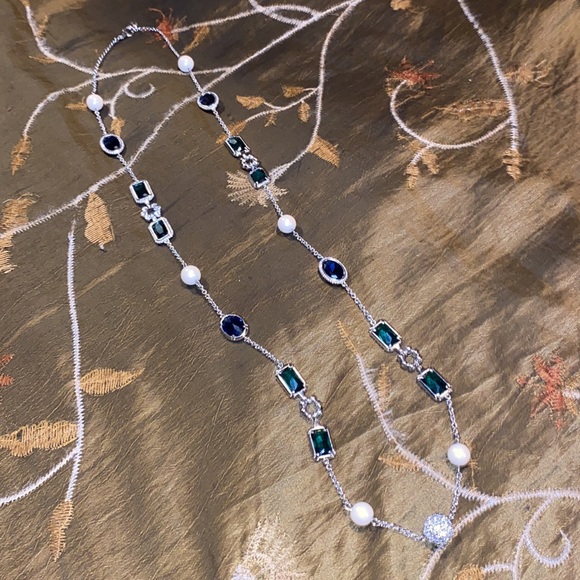Gorgeously Cut Stones: 30” Long Necklace - Picture 5 of 5